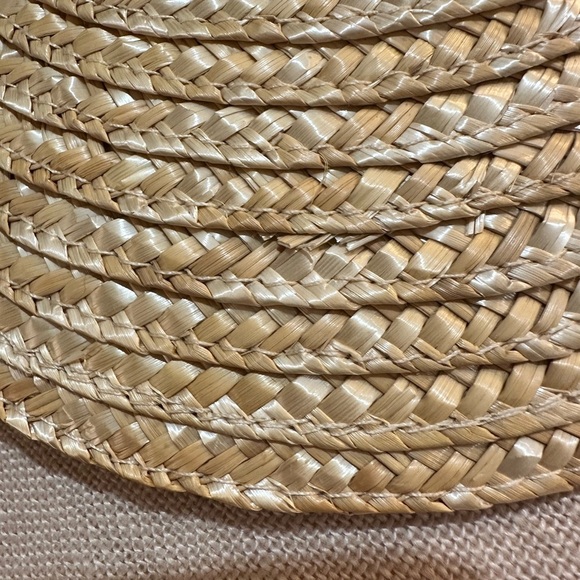 Bundle Womens Baleaf Black Shorts and H&M Straw Sun Visor OS - Picture 11 of 13